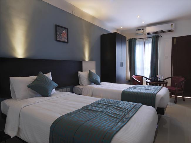 Aquarock Hotel Kazhakuttam Zimmer foto